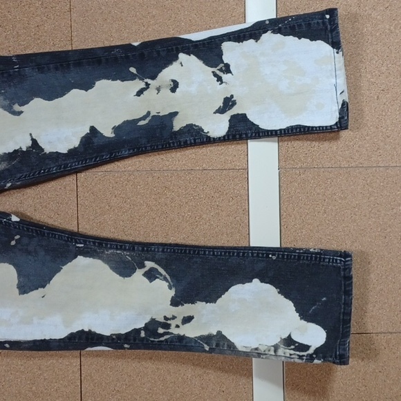 SLICK-BUD FASHIONS JEANS a 10p in a beautiful white washed design one of a kind - Picture 2 of 9